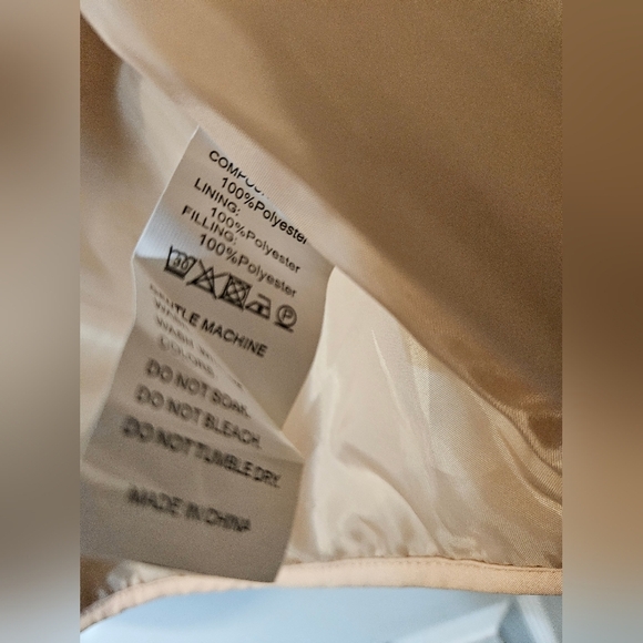 SundayUp Women Cropped Puffer Jacket Cardigan Floral Print Long Sleeve - Picture 4 of 8